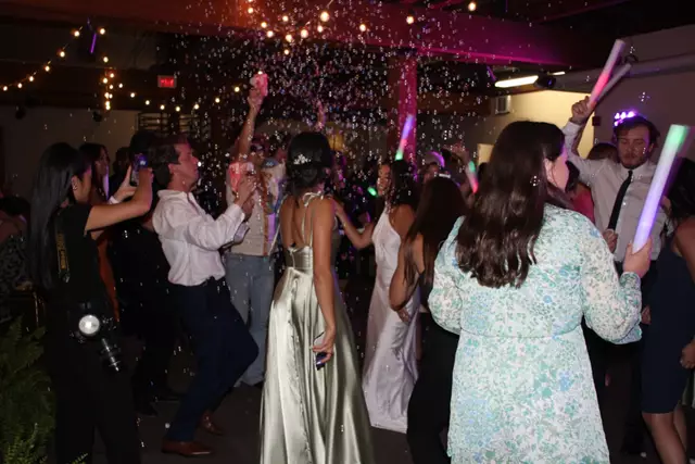 Disc Jockey's / DJs: Flex Vibrations 19