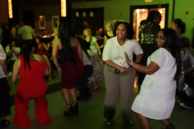 Disc Jockey's / DJs: Flex Vibrations 17