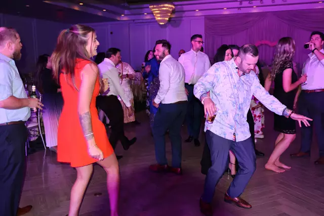 Disc Jockey's / DJs: Flex Vibrations 7