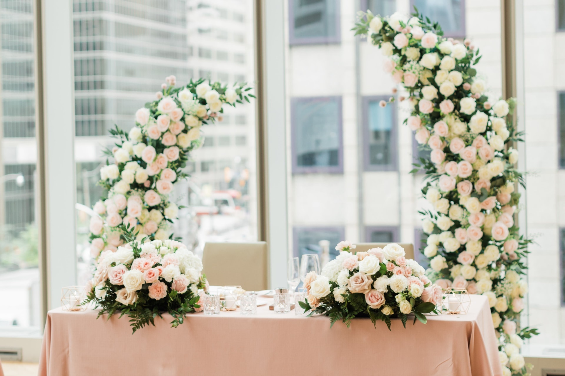 Flowers & Flowers profile photo