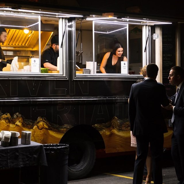 Full Service Caterers: Food Dudes 1