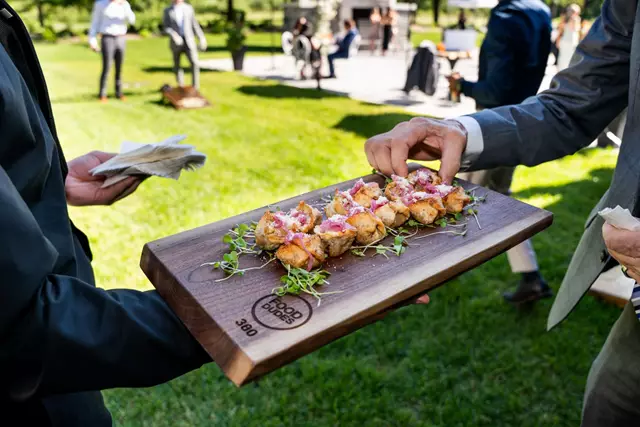 Full Service Caterers: Food Dudes 8