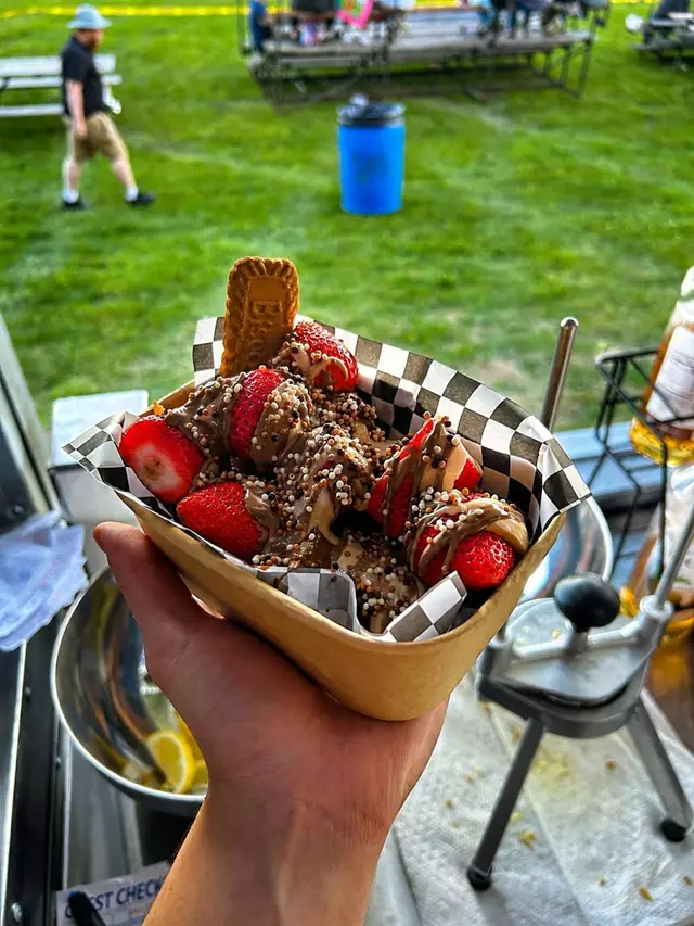 Specialty Desserts: FreshLane Eats & Drinks 2