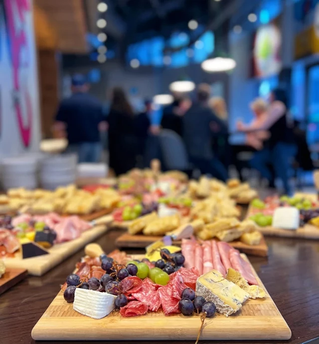 Restaurants: GLB BrewPub 9