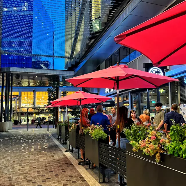 Restaurants: GLB BrewPub 1