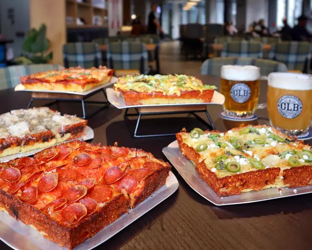 Restaurants: GLB BrewPub 16