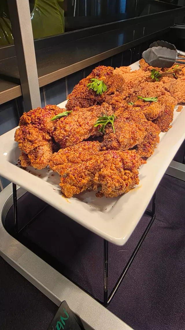 Restaurants: GLB BrewPub 14