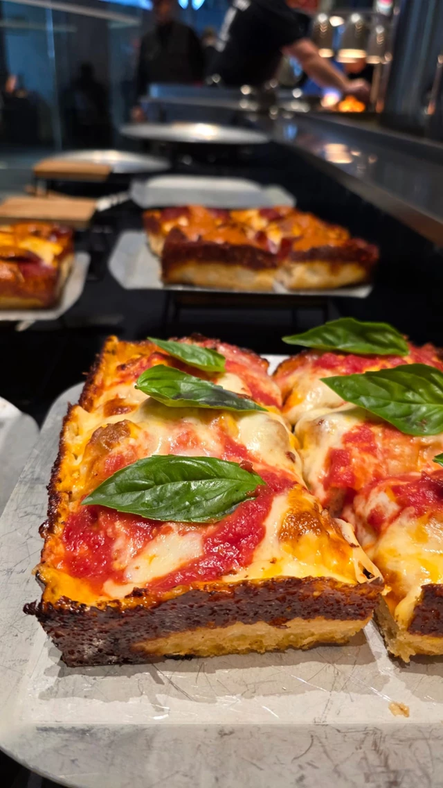 Restaurants: GLB BrewPub 11