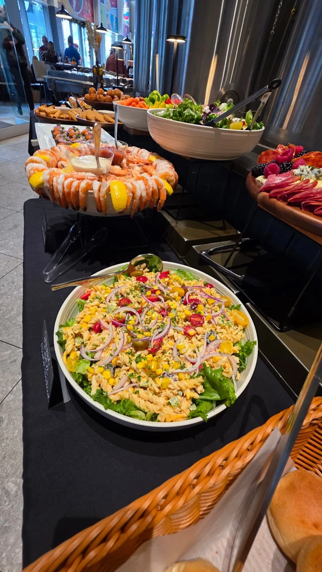 Restaurants: GLB BrewPub 8