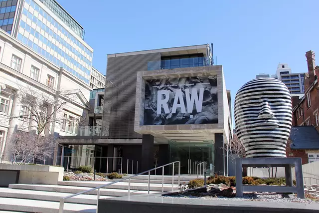 Galleries/Museums: Gardiner Museum 6