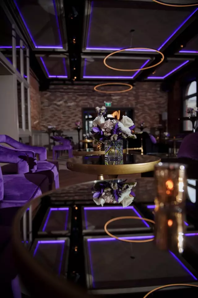 Hotels: Gladstone House 9