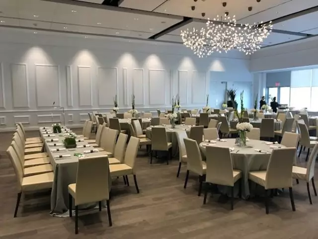 Special Event Venues: Goldhar Conference & Celebration Centre 10