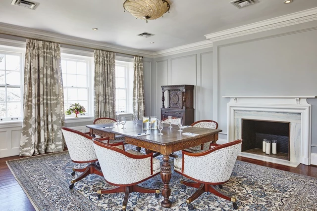 Mansions/Houses: Graydon Hall Manor 4