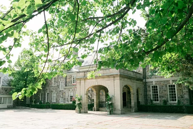 Mansions/Houses: Graydon Hall Manor 28