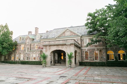 Image - Graydon Hall Manor