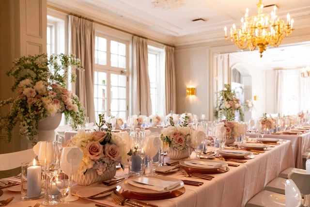 Mansions/Houses: Graydon Hall Manor 2