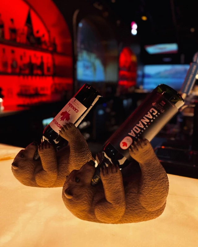Special Event Venues: Grizzly Bar 7