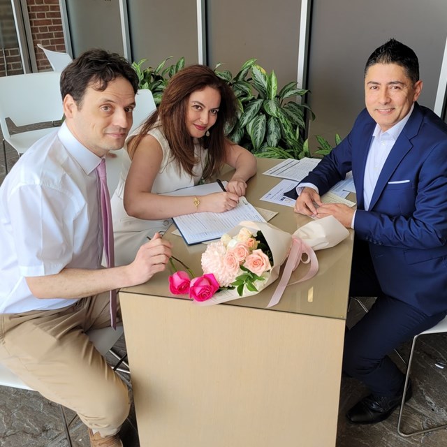 Officiants: Happywedding 1