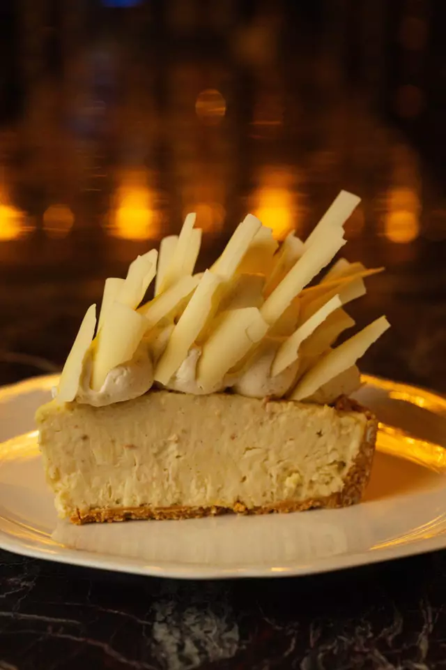 Restaurants: Harbour 60 16