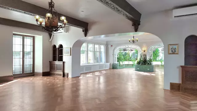 Mansions/Houses: Heintzman House 5