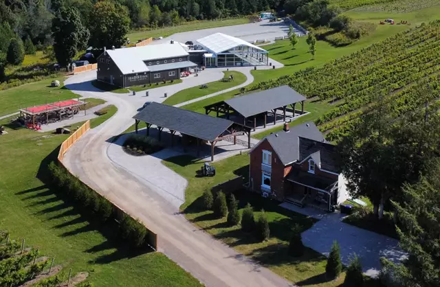 Special Event Venues: Heritage Estate Winery & Events 4