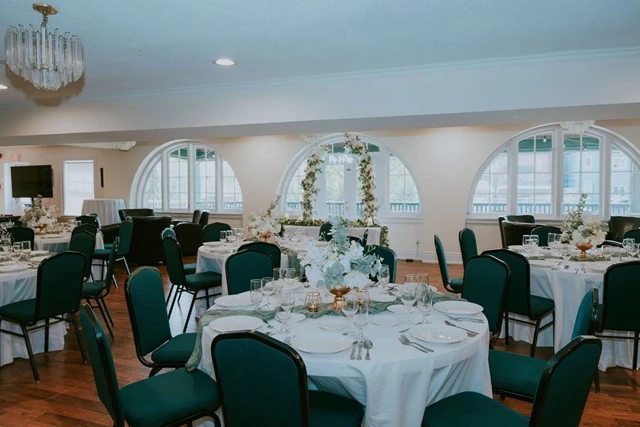 High Park Club, Toronto
