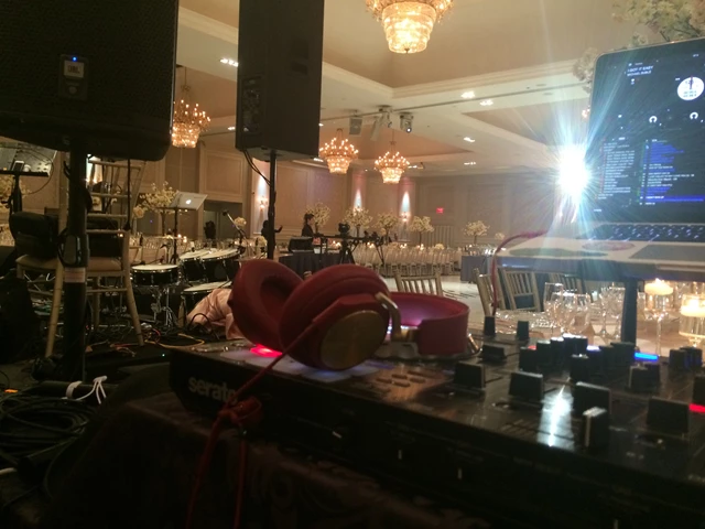 Hillcrest Entertainment, Mississauga