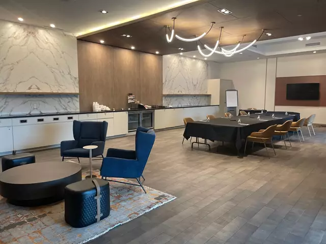 Hotels: Hilton Suites Toronto/Markham 18