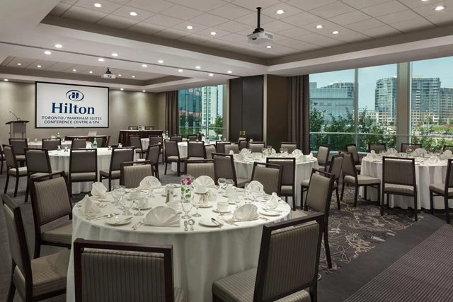 Hotels: Hilton Suites Toronto/Markham 11