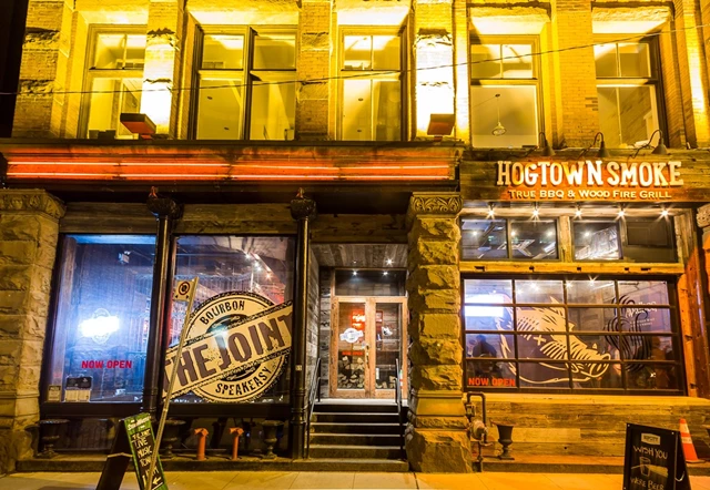 Welcome to Hogtown Smoke on Colborne