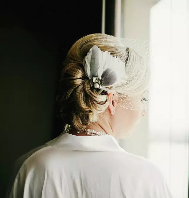 Hair & Makeup: Holly Wasser 5