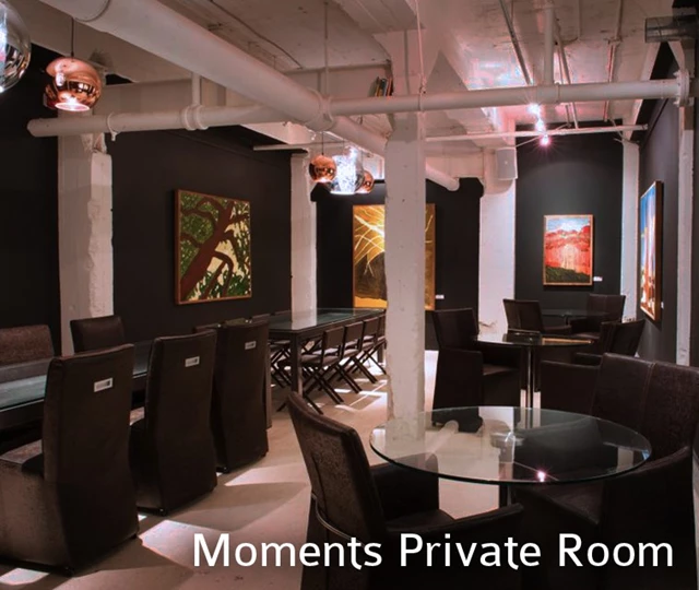 House of Moments, Toronto
