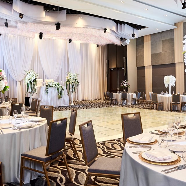 Hotels: Hyatt Place Toronto Mississauga & Luxe Convention Centre 1