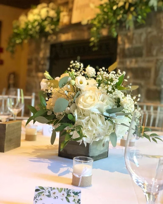 I Do Weddings and Decor, Milton