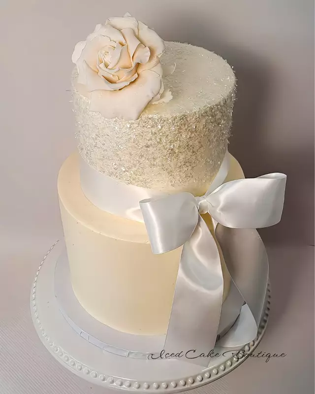 Wedding Cakes: Iced Cake Boutique 3
