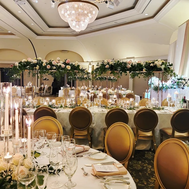 Interiors By Suzart, Maple