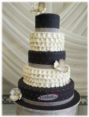 Wedding Cake Irresistible Cakes