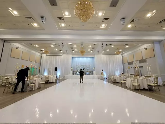 Banquet Halls: JC's Banquet and Convention Centre 21