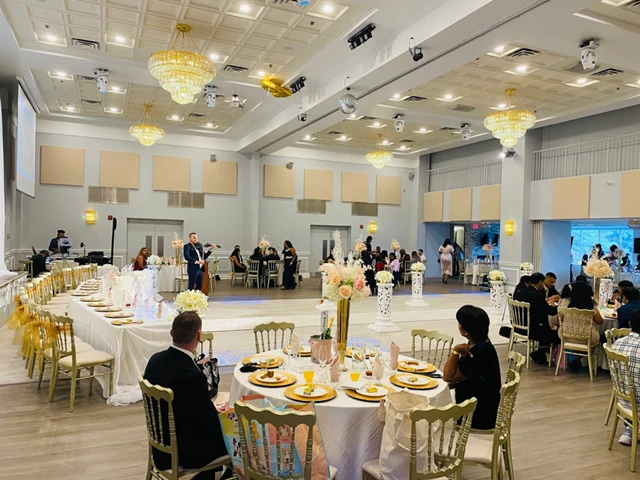 Banquet Halls: JC's Banquet and Convention Centre 8