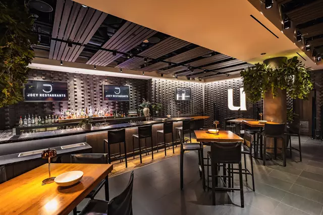Restaurants: JOEY Eaton Centre 5