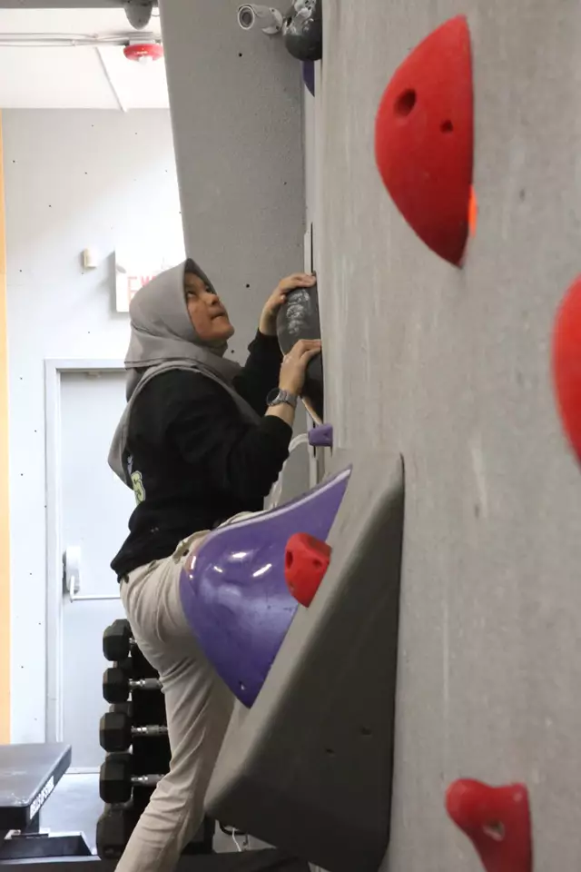 Entertainment Venues: Joe Rockheads 2