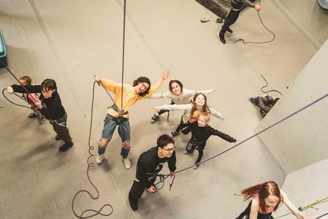 Entertainment Venues: Joe Rockheads 2