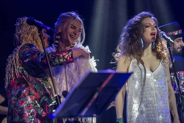 Live Music & Bands: Karina Muhir Jazz Trio 26