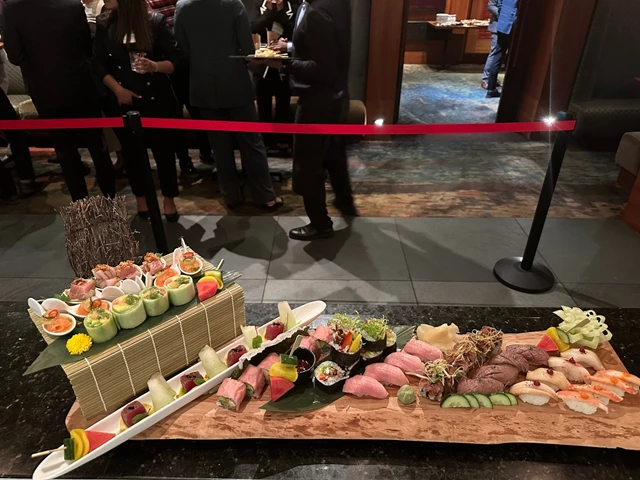 Restaurants: Ki Modern Japanese Restaurant + Bar 12