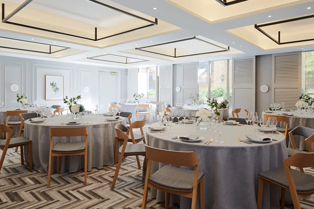 Kimpton Saint George, Toronto