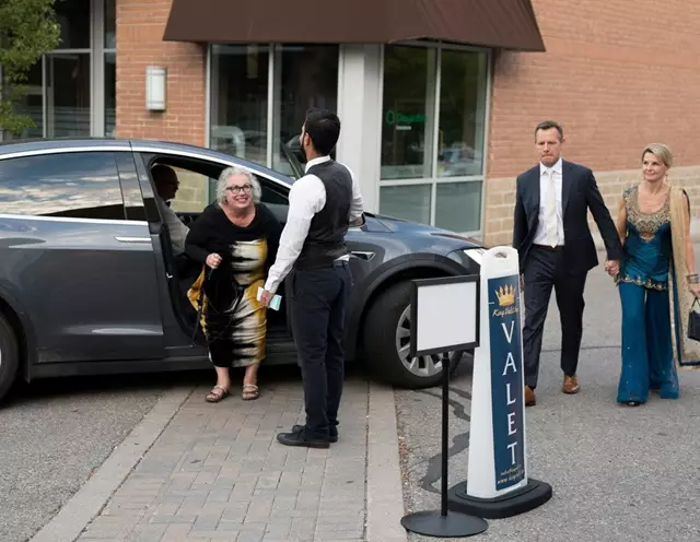 Valet Services: King Valet 8