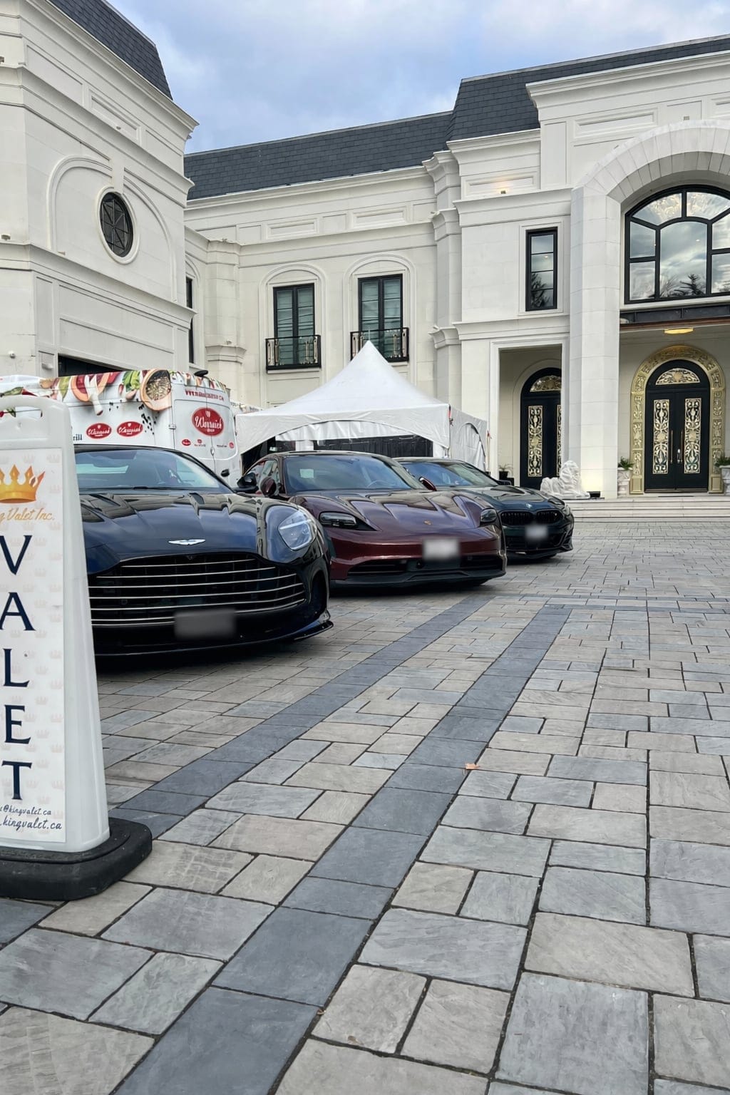 King Valet profile photo