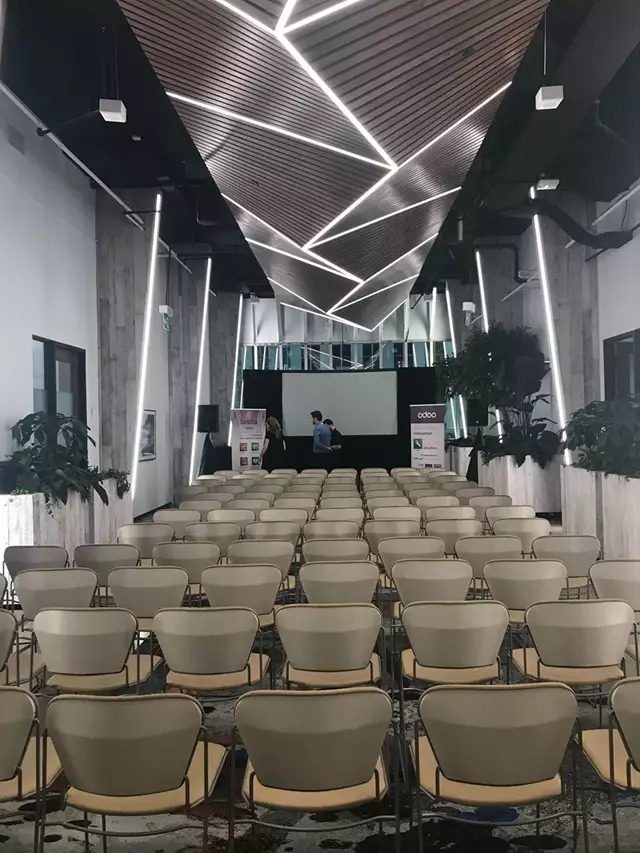 Special Event Venues: King York Terrace & Lounge 1