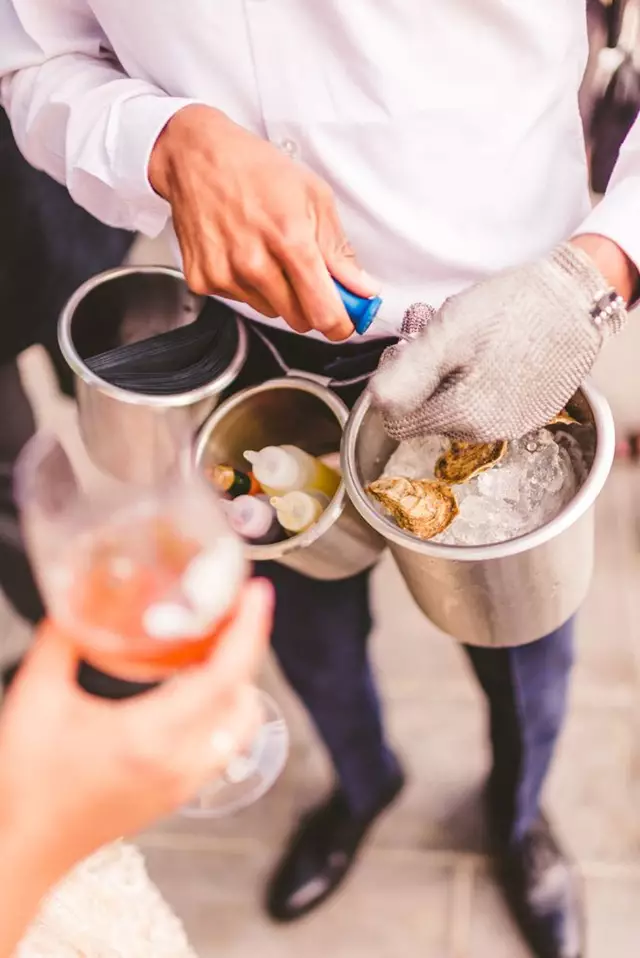 Full Service Caterers: Kiss the Cook Catering 16