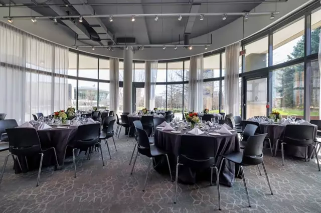 Special Event Venues: LIVE @ The LAC 6